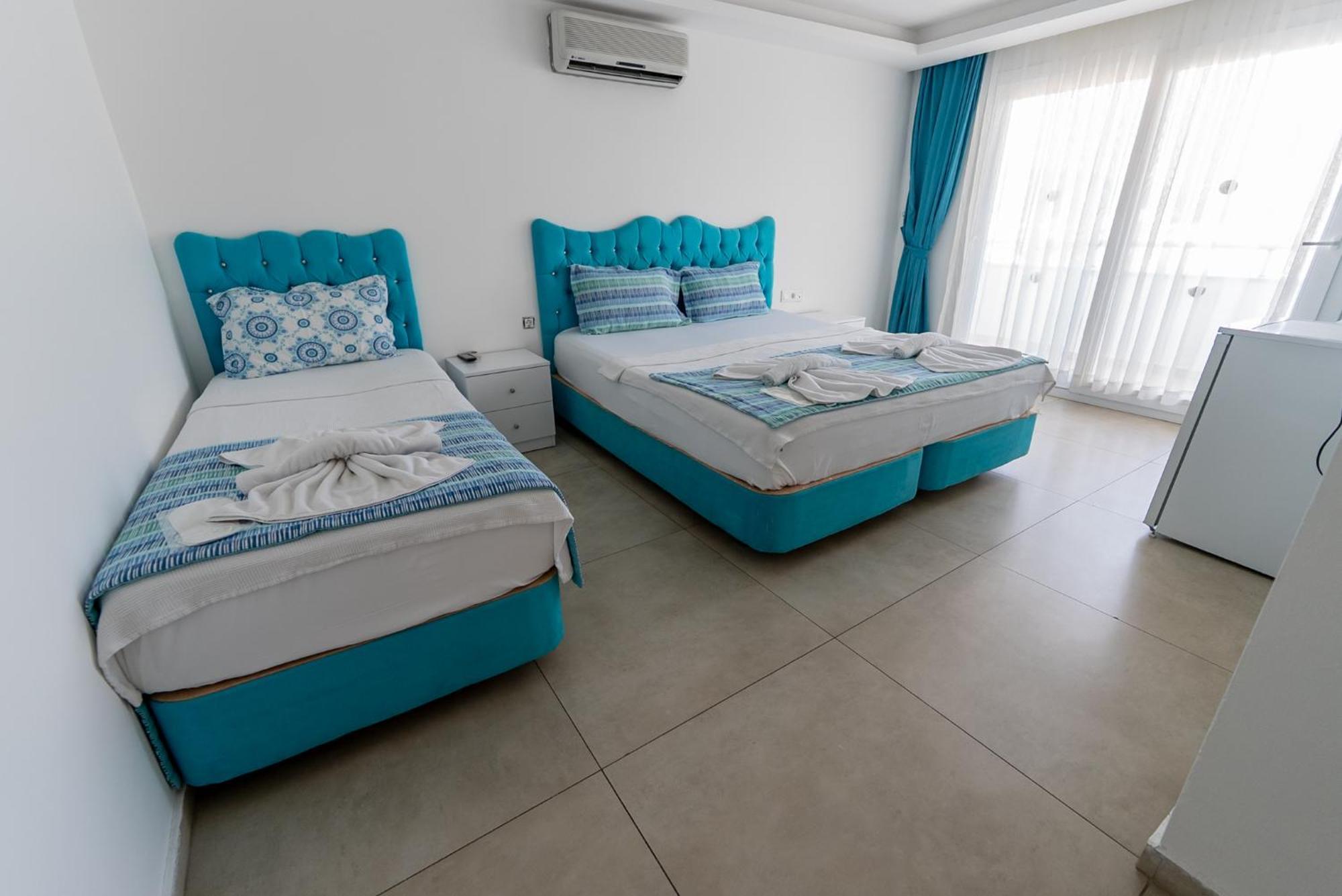 Avisos And Aparthotel